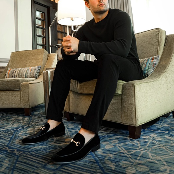 Men’s black velvet loafers - Picture 5 of 9